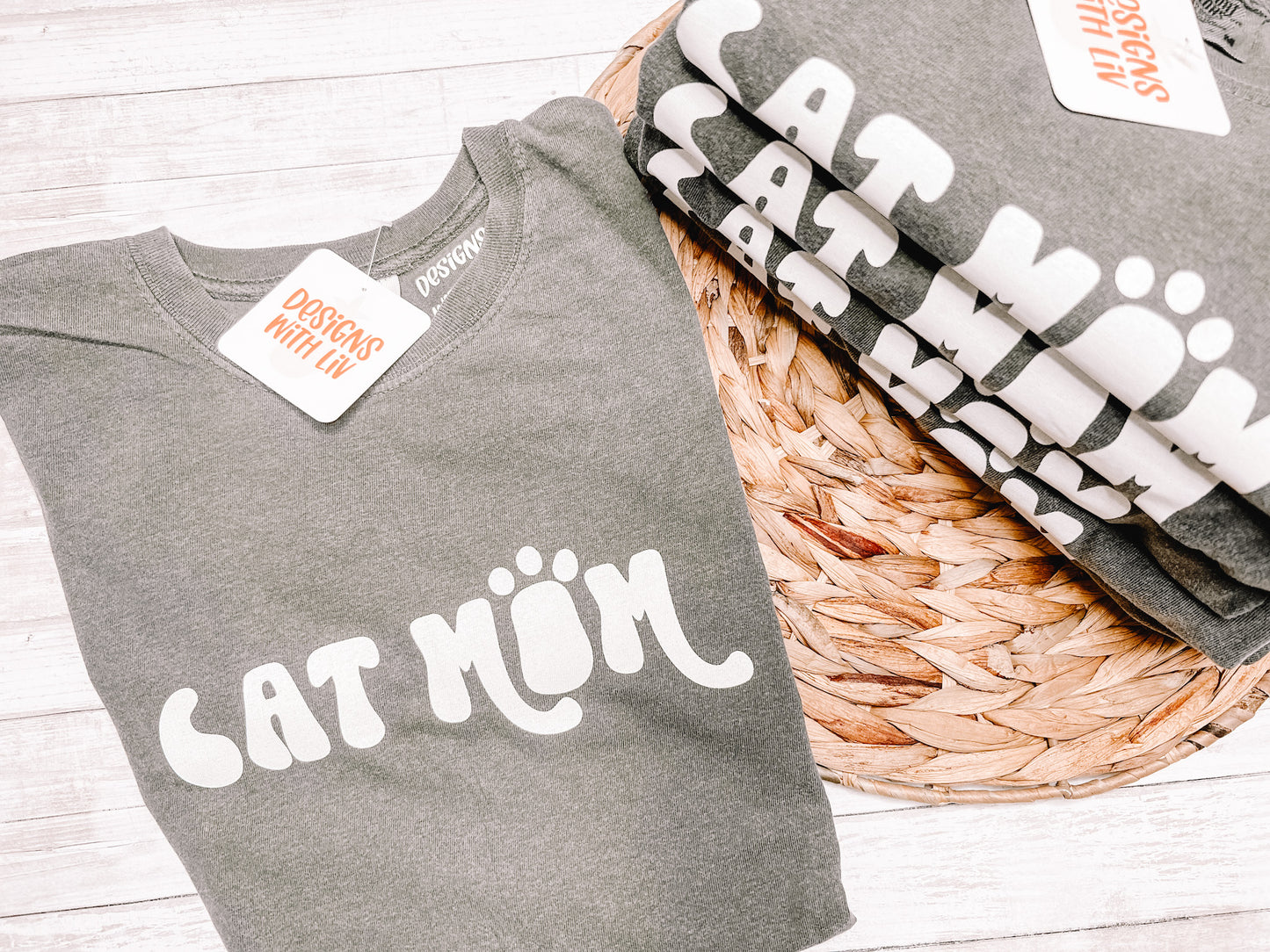 Cat Mom Pepper Short Sleeve Shirt