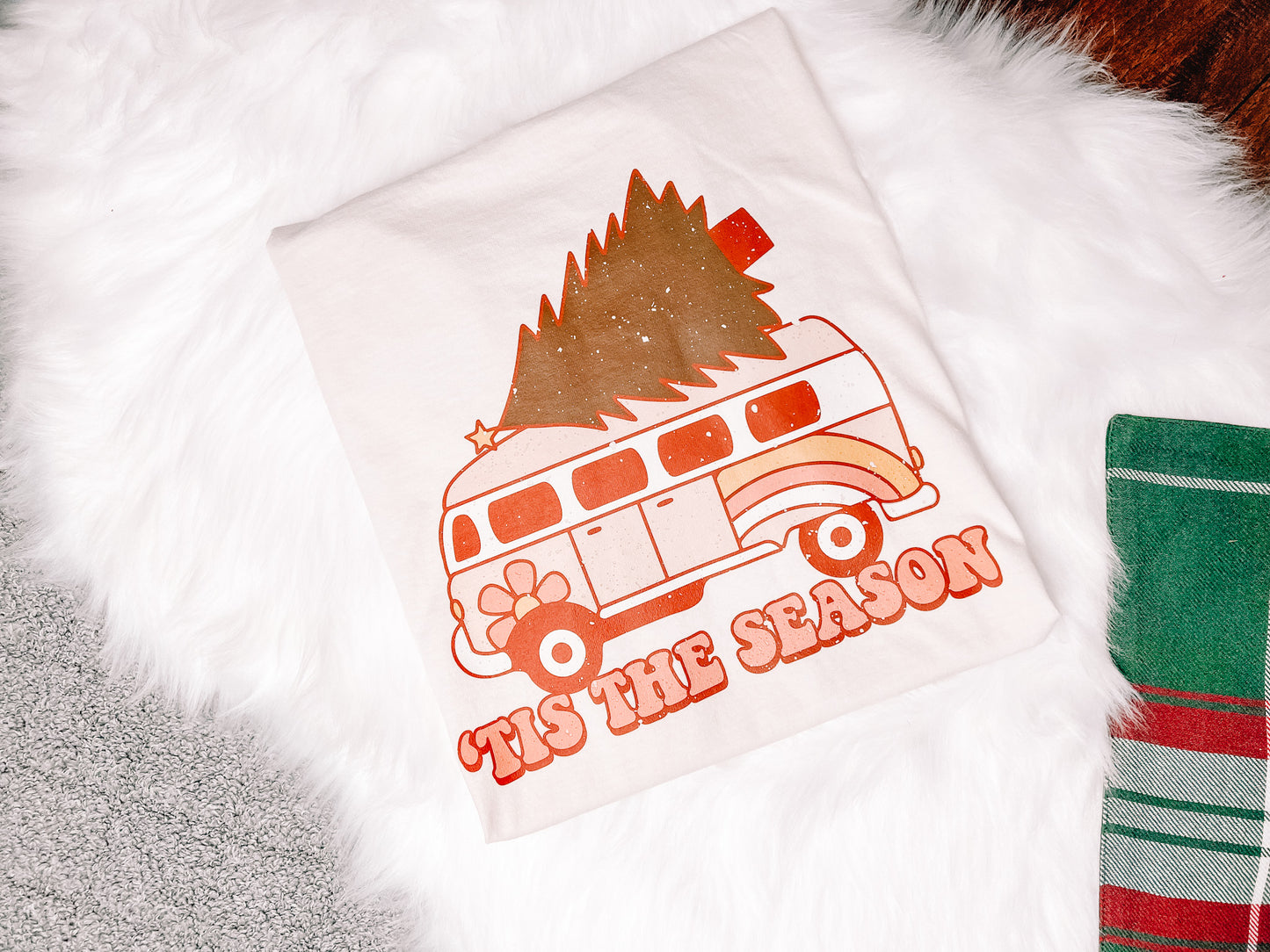 Tis The Season Van Short Sleeve Shirt